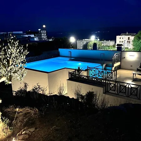 Villa Luxury House Prestige - *