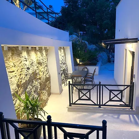 Luxury House Prestige