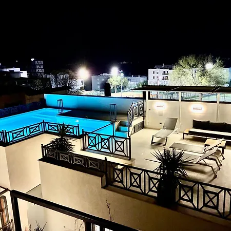 Luxury House Prestige